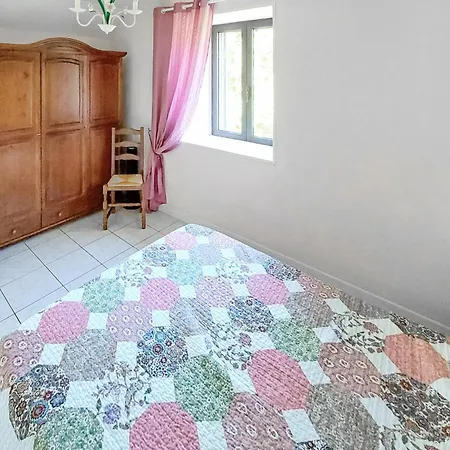 Holiday home Lovely In With Kitchen *