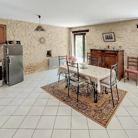 Lovely In With Kitchen * Paulin
